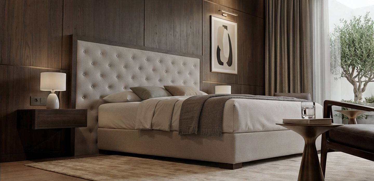 Hotel bedroom with a Bedeur bed
